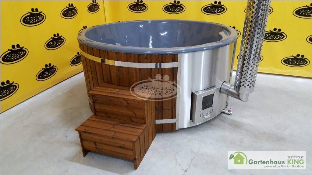 Badefass Prestige rund Fichte mit integriertem Holzofen und Treppe