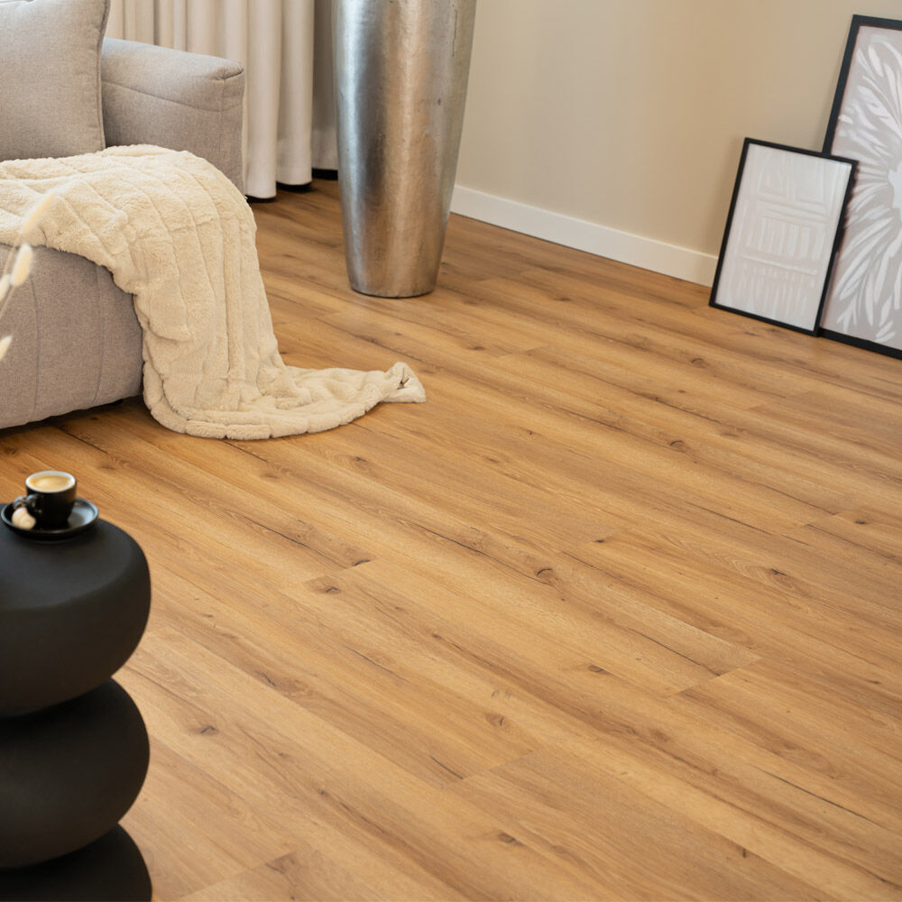 Klick-Vinylboden mit Trittschall LOMEA Nussbaum - 2 m²