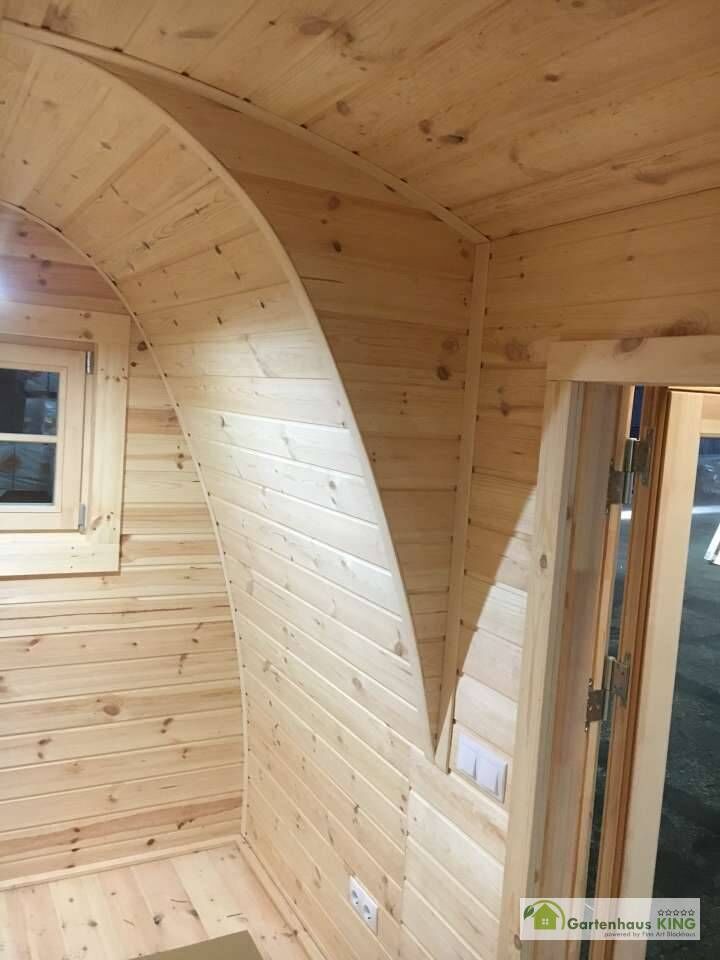 Camping Pod Luxury Seiteneingang 240x480 isoliert, grün - Hexagonal