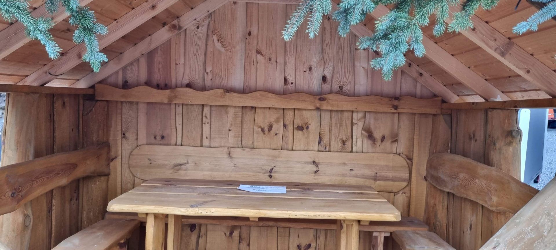 Überdachte Sitzgruppe Wanderhütte Unterstand Waldschänke