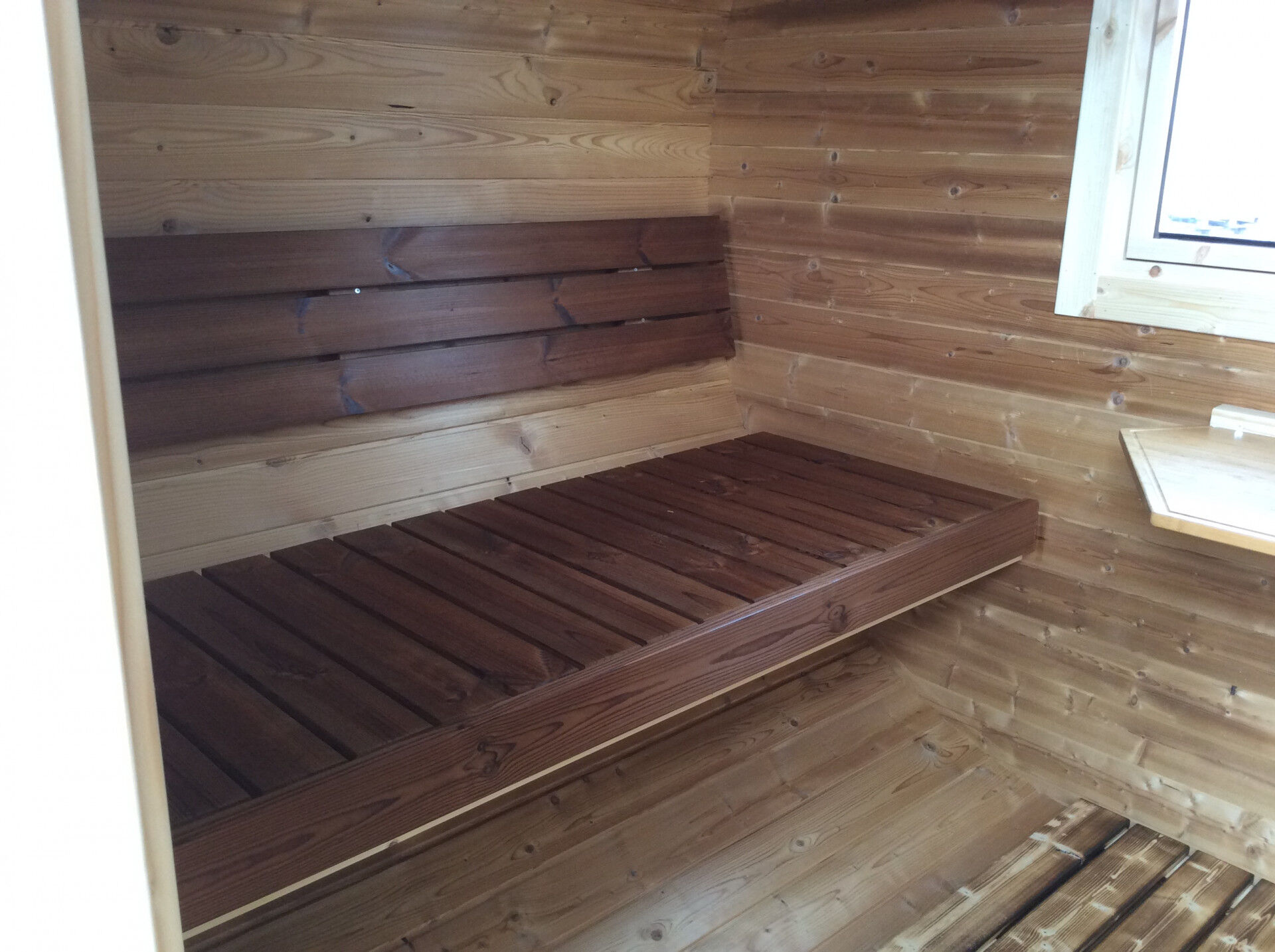 Arctic Saunafass Oval 5 240x500cm Thermoholz, Rot