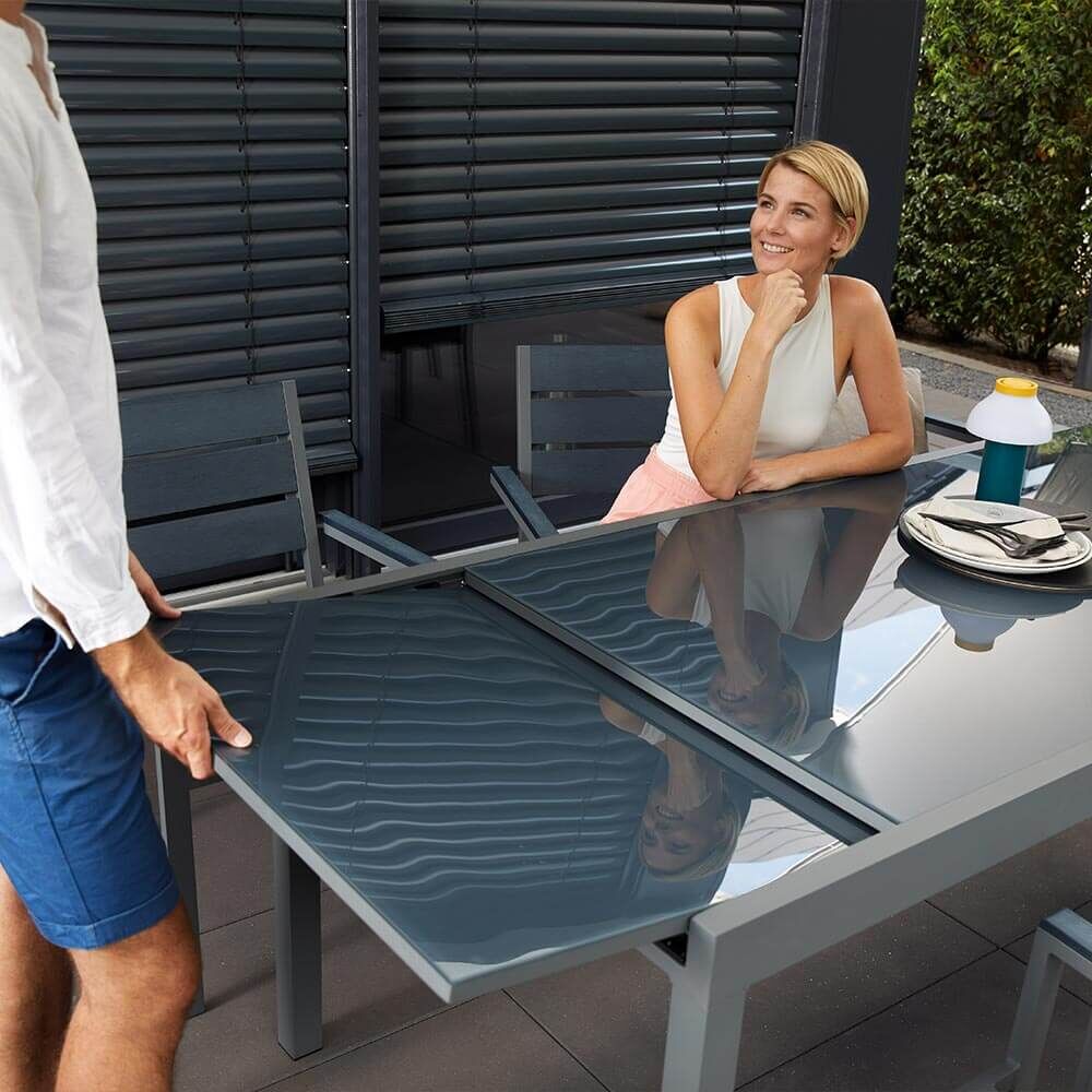 Gartentisch ausziehbar aus Glas SOL - 180/240 x 90 cm