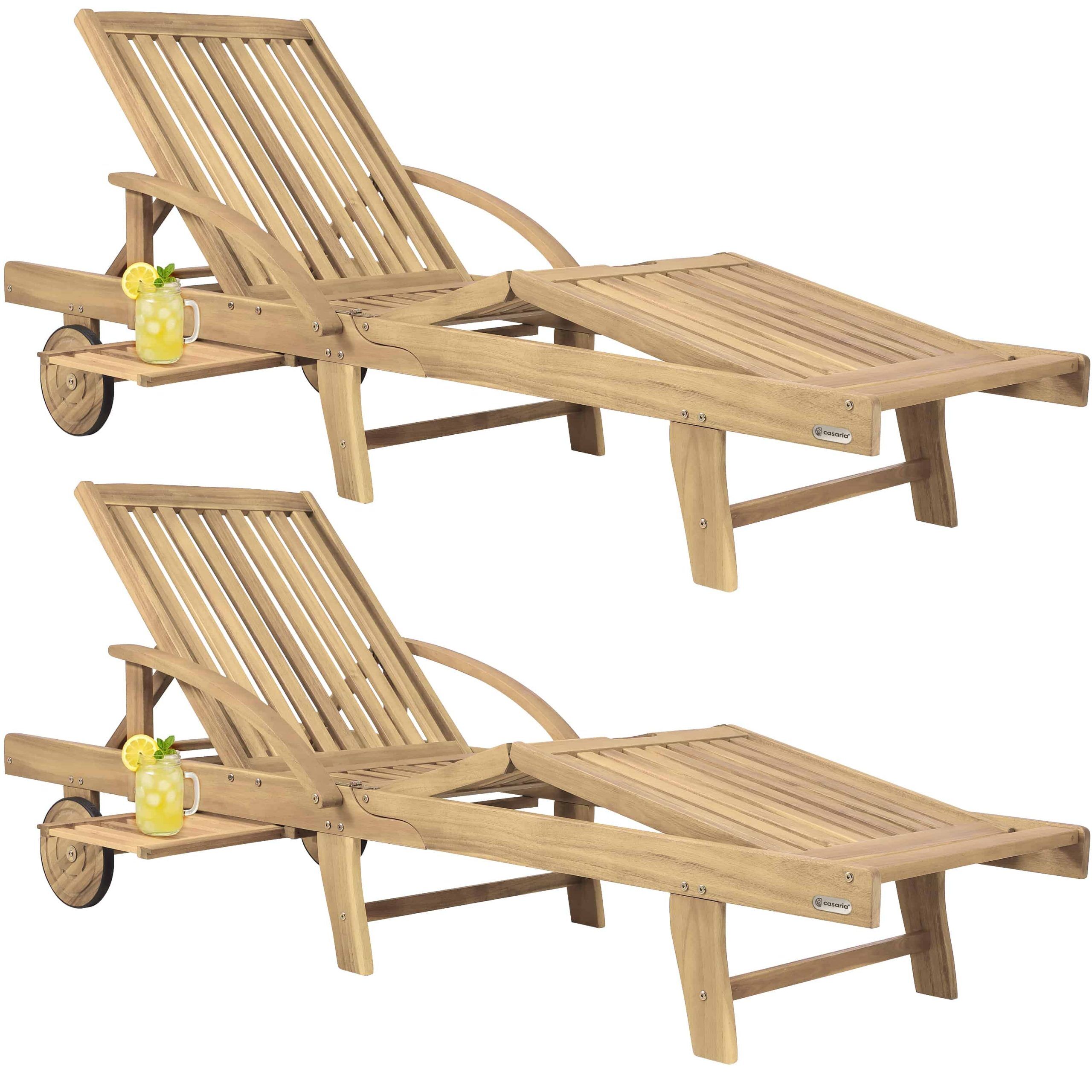 Gartenliege 2er-Set Akazienholz klappbar mit Ausziehtisch und Rollen