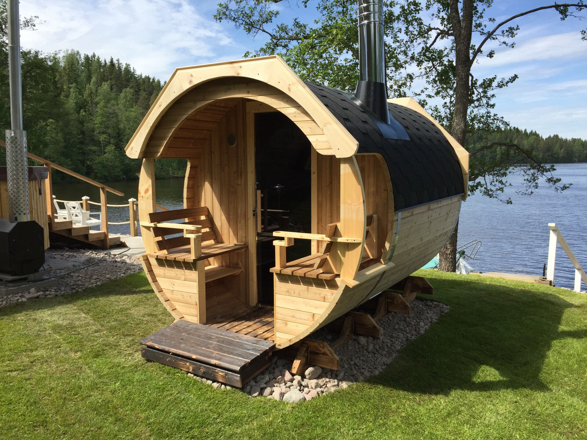 Saunafass Arctic Alex Delux an Badesee