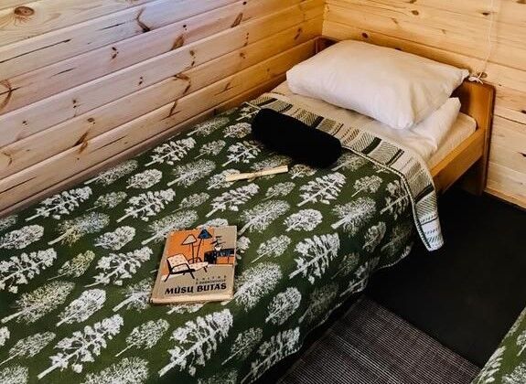 Einzelbett