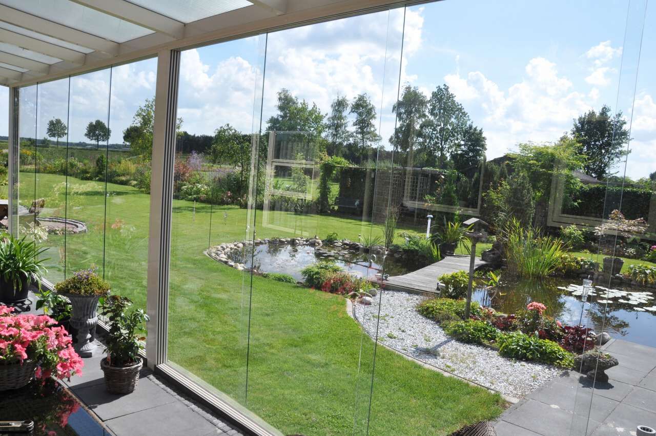 Gartenzimmer mit Glasschiebewänden und Glas Dacheindeckung, 300, 250, grau