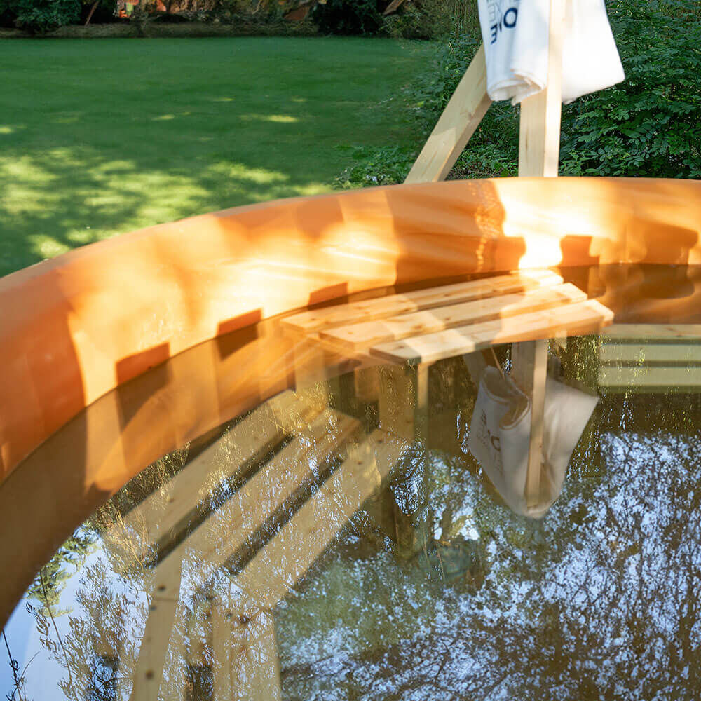 Hot Tub mit Ofen SKANDI M - Ø180cm