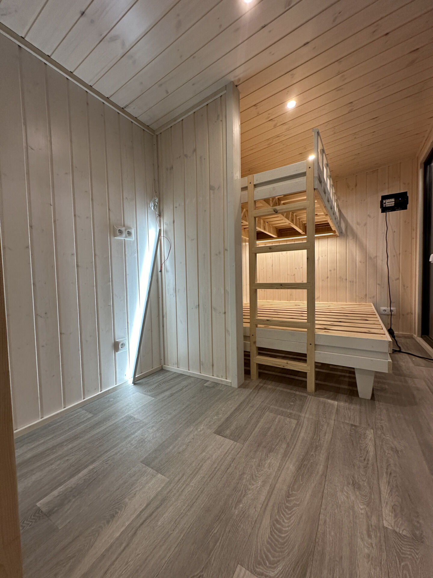 Mobilhaus Tinyhaus 2,3 x 4,9 m, Naturbelassen