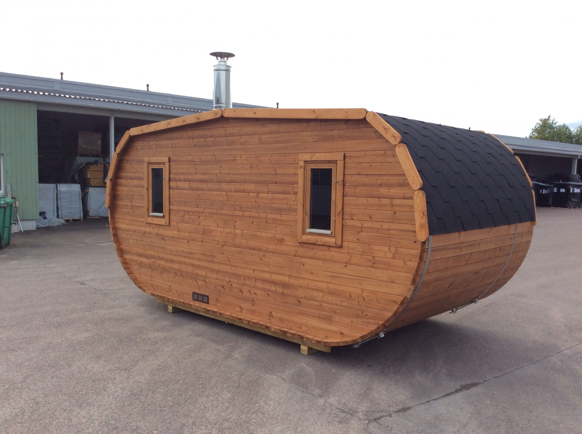 Arctic Saunafass Oval 5 240x500cm Thermoholz, Rot