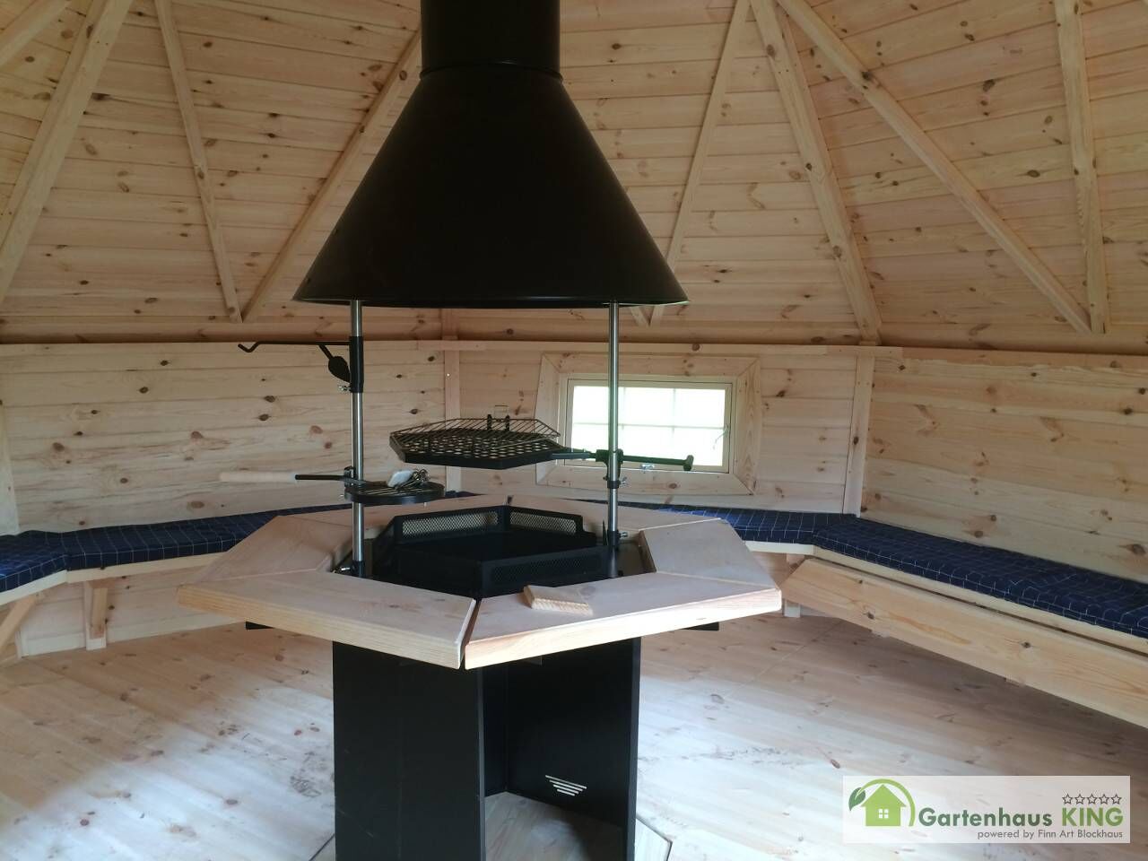 Finn Art Grillkota Exklusiv 16,5 m² Innenansicht