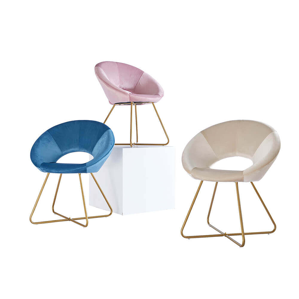 Samtstuhl mit Beistelltisch SELESA - Beige