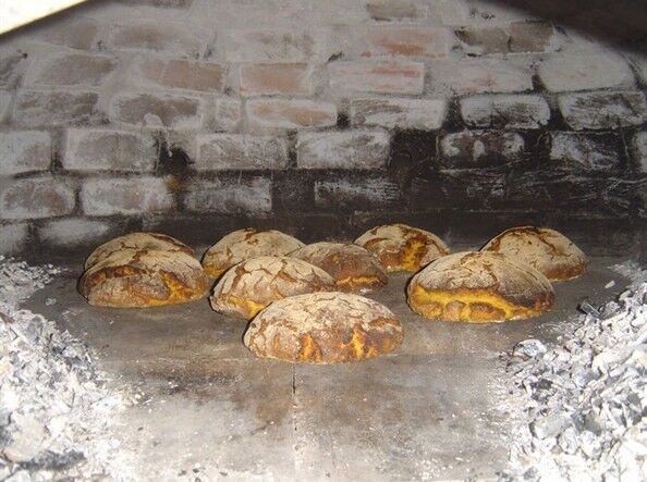 Pizzaofen Lissabon 120 inkl. Kaminrohr und Regenhut aus Feueraluminium, weiß, ohne Abdeckhaube, ohne Ofenzubehör, ohne Zubehörset, ohne Grillzubehör, ohne fahrbares Gestell