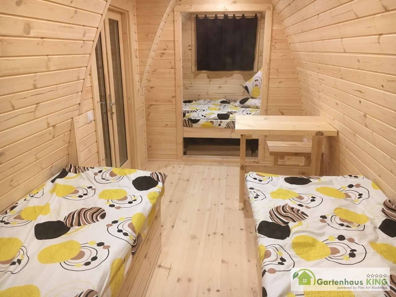 Camping Pod Luxury Seiteneingang 240x600 isoliert, schwarz - Hexagonal