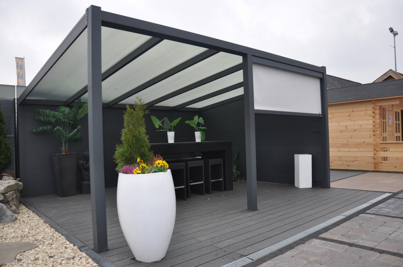 Freistehende Terrassenüberdachung mit Polycarbonat klar 7x5 m anthrazit