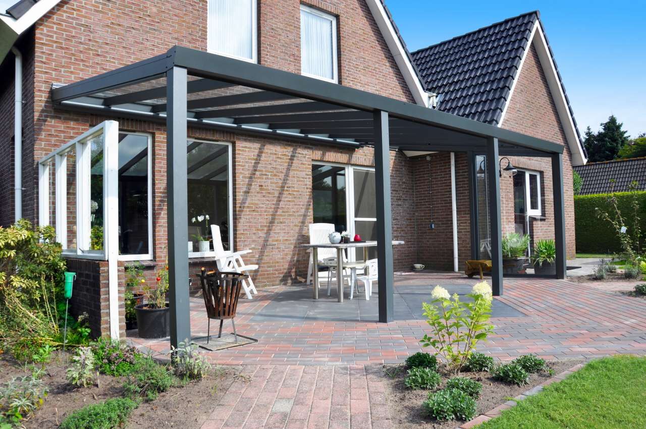 Terrassenüberdachung anthrazit 7x3,5 m mit Glasdach