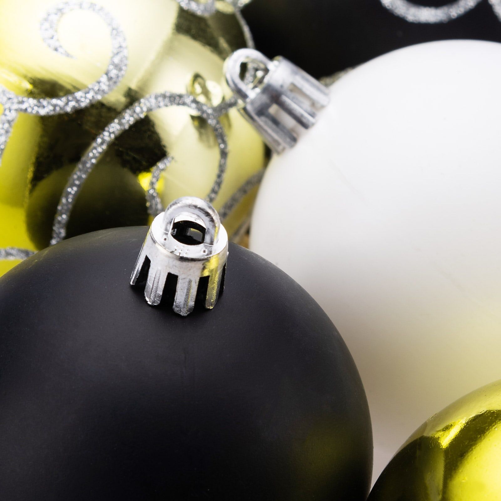 Weihnachtskugeln Bunt 24 tlg in matt glänzend + glitzernd